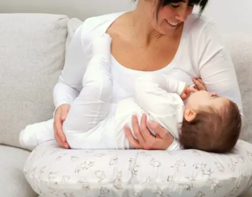 Best Breastfeeding Pillow
